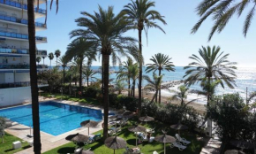 Skol 420C Fantástico 1 Dormitorio Primera Linea de Playa, Marbella